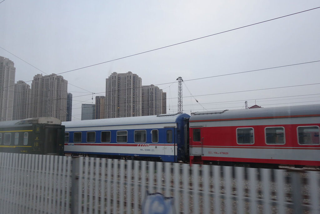 上海を発車した列車