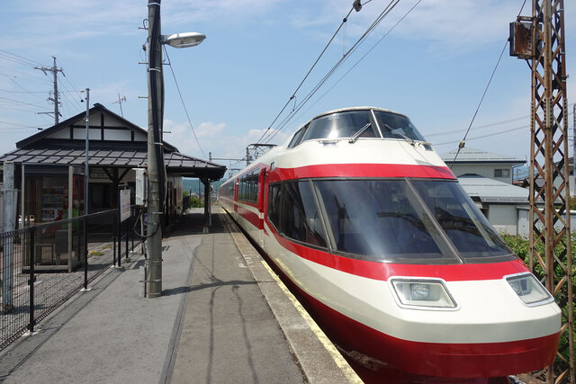 中野松川駅