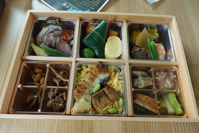 お弁当の中身