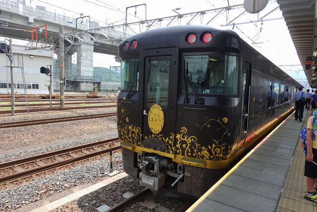 敦賀駅到着