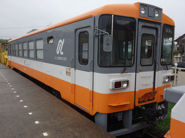 NT100形