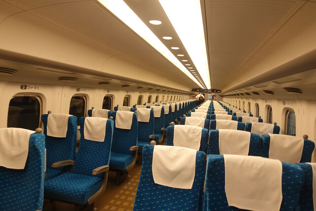 新大阪駅終点です。