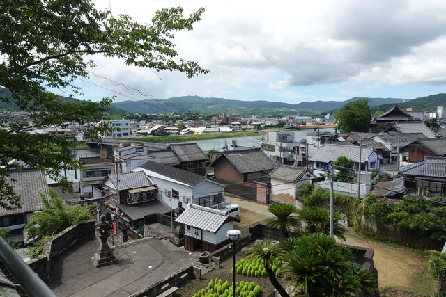 社から臼杵の街並みが見渡せます。